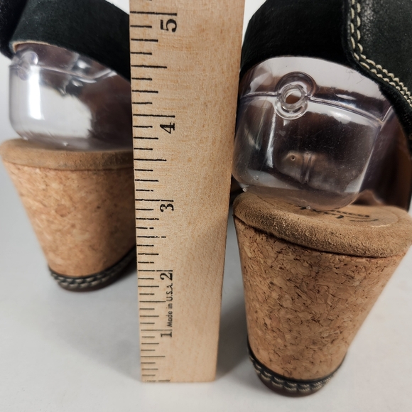 CLARKS Women’s Sandals Size 9 Black Wedge Cork Open Toe Shoes Cushion Soft - Picture 6 of 10